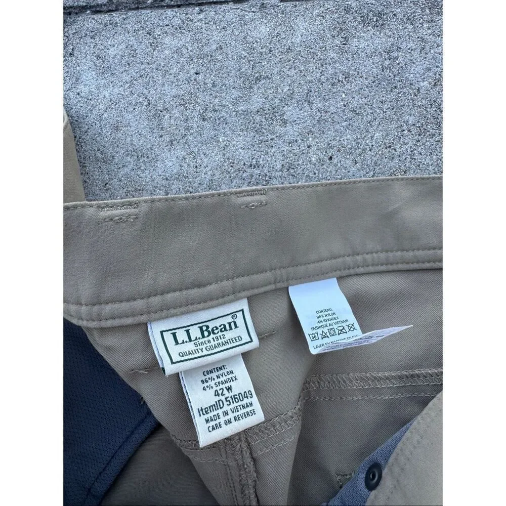 L.L. Bean Shorts Mens 42W Khaki Performance Stretch Nylon Hiking Outdoor Casual
